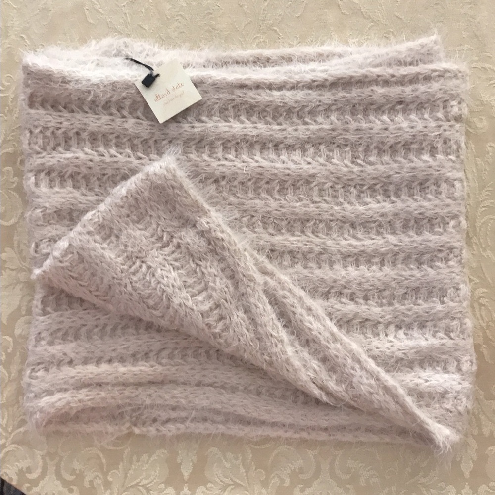 Beige Infinity scarf - New with tags